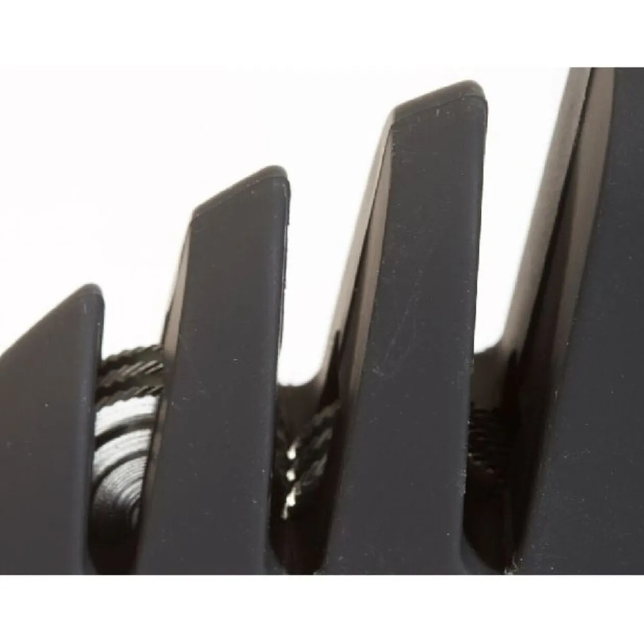 AIGUISE COUTEAU