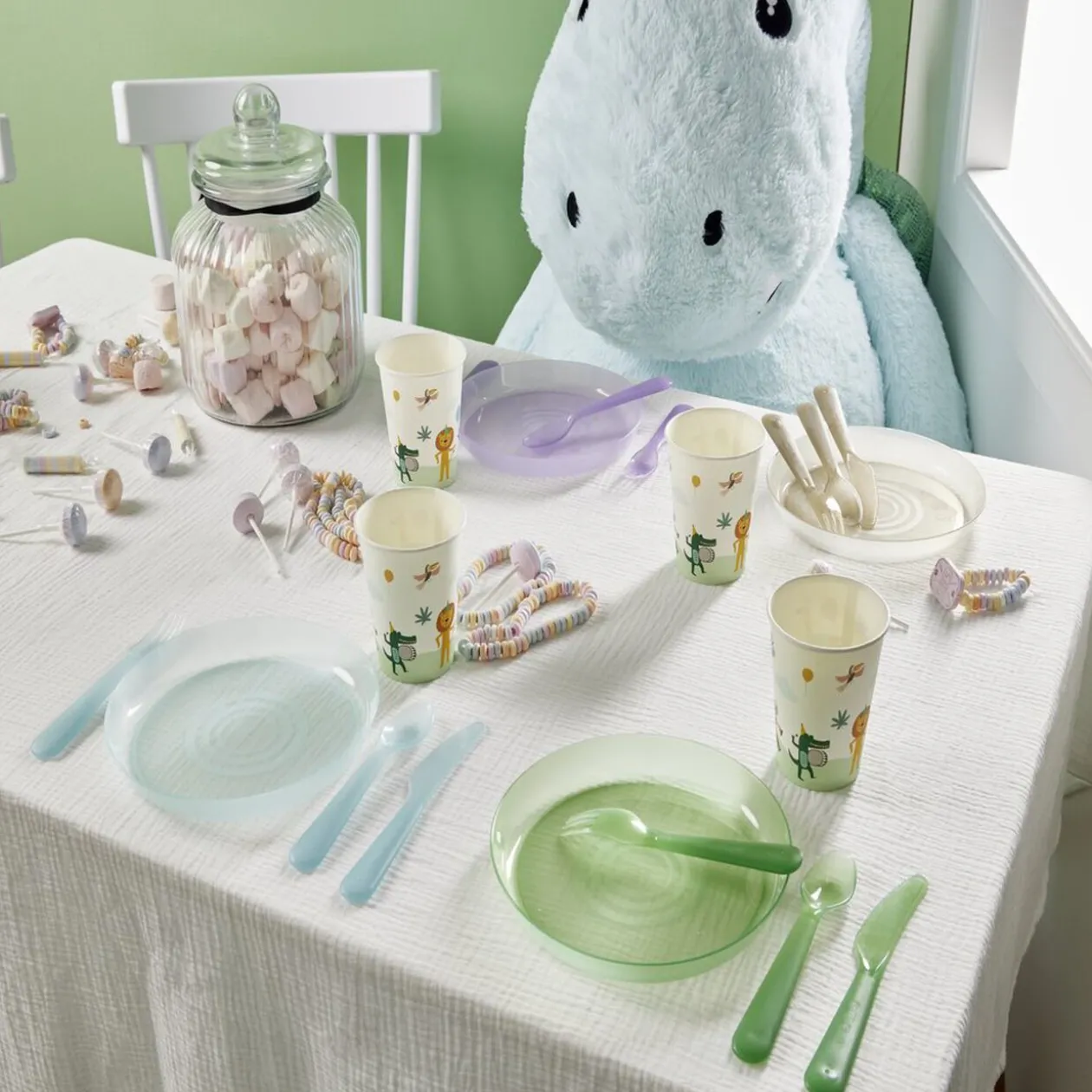 Lot de 4 assiettes pour enfant Ø18,5cm plastique coloré