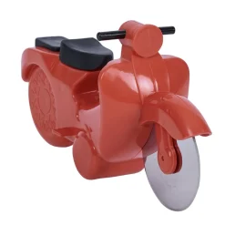 Roulette à pizza forme scooter rouge ou bleu